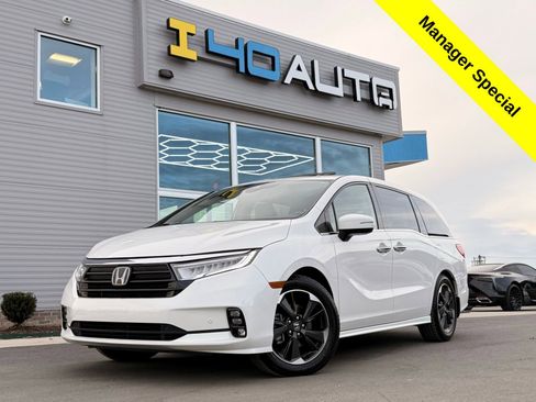 Used 2023 Honda Odyssey Elite image 1