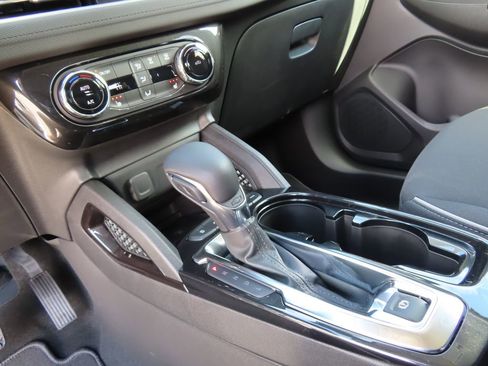 New 2026 Chevrolet TrailBlazer LT w/ Convenience Package AWD/4WD image 6