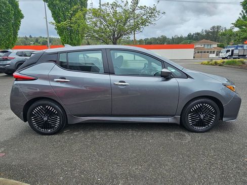 Certified 2025 Nissan Leaf SV Plus FWD image 4