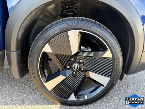 Certified 2025 Nissan Kicks SR image 10