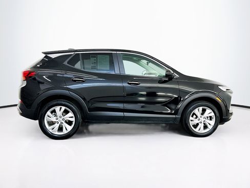 Used 2025 Buick Encore GX Preferred AWD/4WD image 10