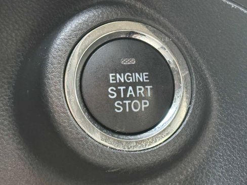 Used 2022 Subaru Crosstrek 2.5i Limited image 31