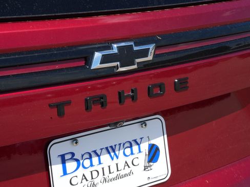 Used 2024 Chevrolet Tahoe Z71 w/ Luxury Package AWD/4WD image 21