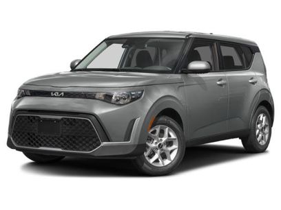 Used 2025 Kia Soul LX w/ LX Technology Package