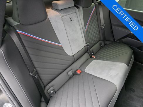 Certified 2026 BMW iX xDrive60 w/ M Sport Package AWD/4WD image 26