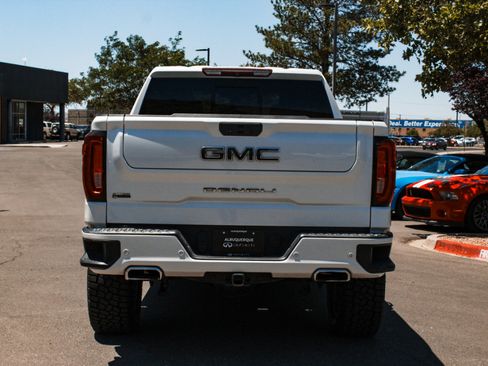 Used 2019 GMC Sierra 1500 Denali w/ Denali Ultimate Package AWD/4WD image 6