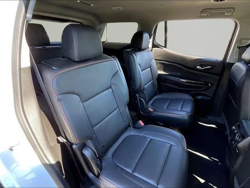Used 2023 GMC Acadia AT4 w/ Preferred Package AWD/4WD image 17