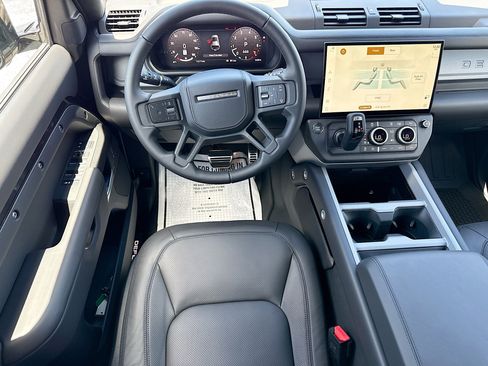 New 2026 Land Rover Defender 110 X AWD/4WD image 17
