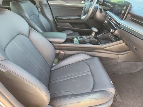 Used 2025 Kia K5 EX image 18