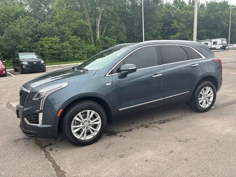 Used 2021 Cadillac XT5 Luxury FWD image 2