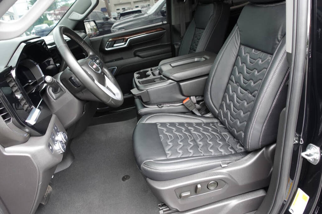 Used 2023 Chevrolet Silverado 1500 Custom AWD/4WD image 60