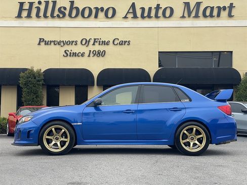Used 2011 Subaru Impreza WRX STI image 3