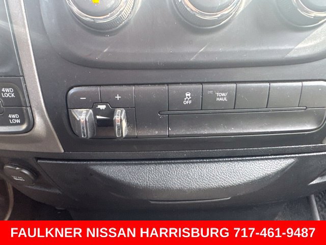 Used 2017 RAM 1500 Express w/ Black Ram 1500 Express Group AWD/4WD image 19
