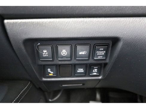 Used 2015 Nissan Pathfinder Platinum w/ Cargo Package AWD/4WD image 22
