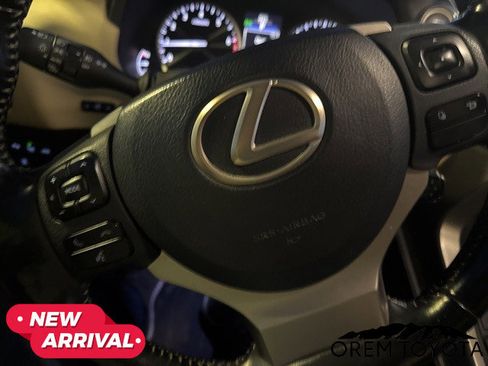 Used 2016 Lexus NX 200t image 8