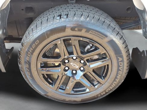 Used 2023 Chevrolet Silverado 1500 RST AWD/4WD image 10