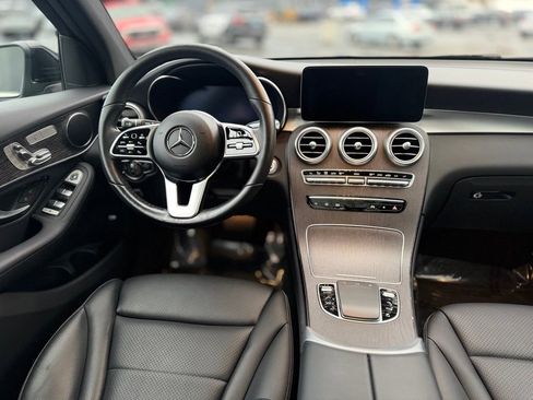 Used 2022 Mercedes-Benz GLC 300 4MATIC image 12
