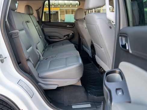 Used 2020 Chevrolet Tahoe LT image 23