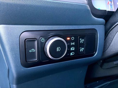 Used 2025 Ford Maverick Lobo image 33