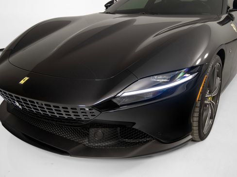 Certified 2024 Ferrari Roma image 31