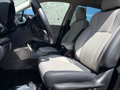 Used 2023 Subaru Forester Premium AWD/4WD image 29