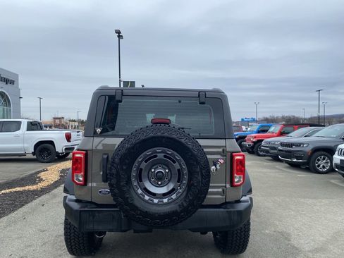 Used 2025 Ford Bronco 2-Door w/ Sasquatch Package image 3