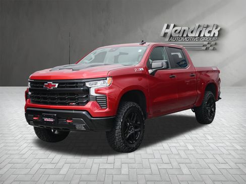 Used 2023 Chevrolet Silverado 1500 LT Trail Boss w/ Protection Package image 8