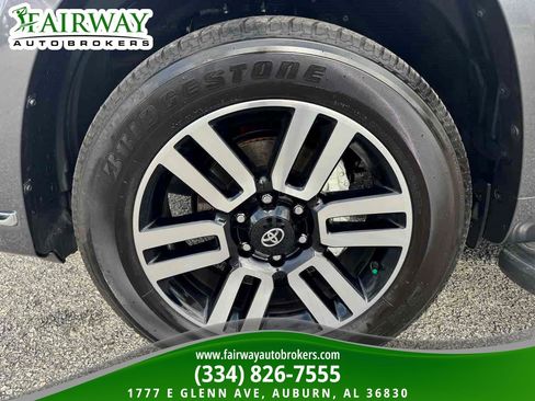 Used 2023 Toyota 4Runner Limited image 32