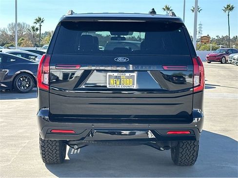 New 2025 Ford Expedition Tremor image 5