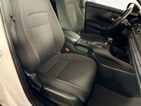 Used 2023 Honda HR-V Sport image 11
