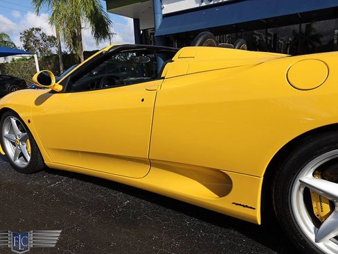 Used 2003 Ferrari 360 Spider image 10