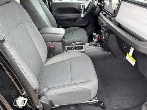 New 2026 Jeep Gladiator Mojave AWD/4WD image 12