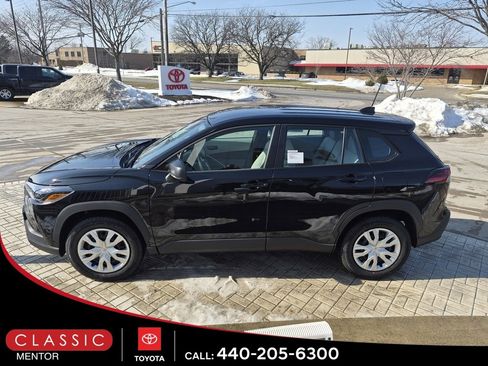 New 2026 Toyota Corolla Cross L image 5