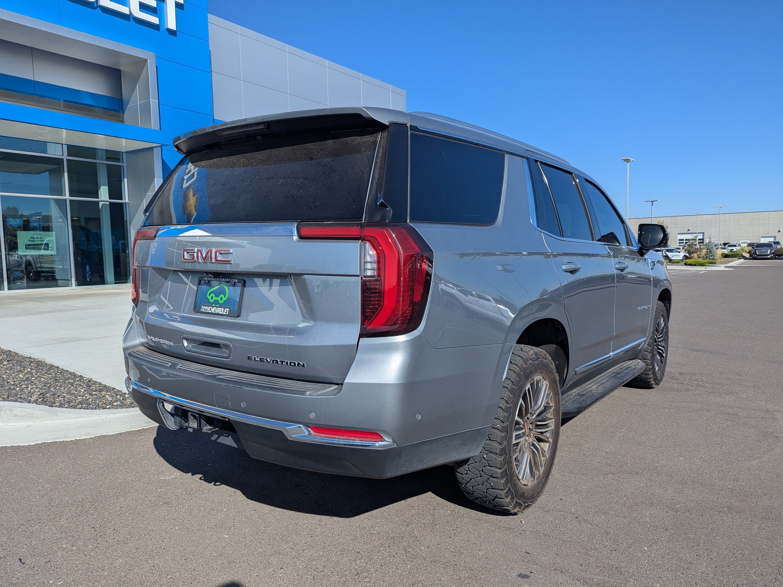 Used 2025 GMC Yukon Elevation AWD/4WD image 39
