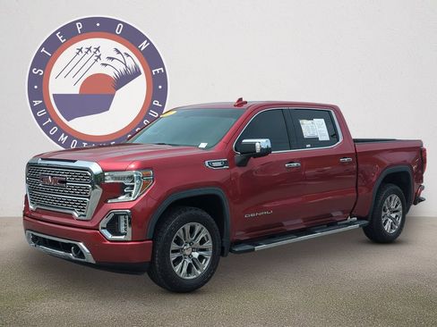 Used 2021 GMC Sierra 1500 Denali AWD/4WD image 2