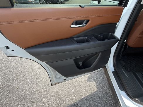 Used 2025 Nissan Pathfinder Platinum w/ Cargo Package FWD image 23