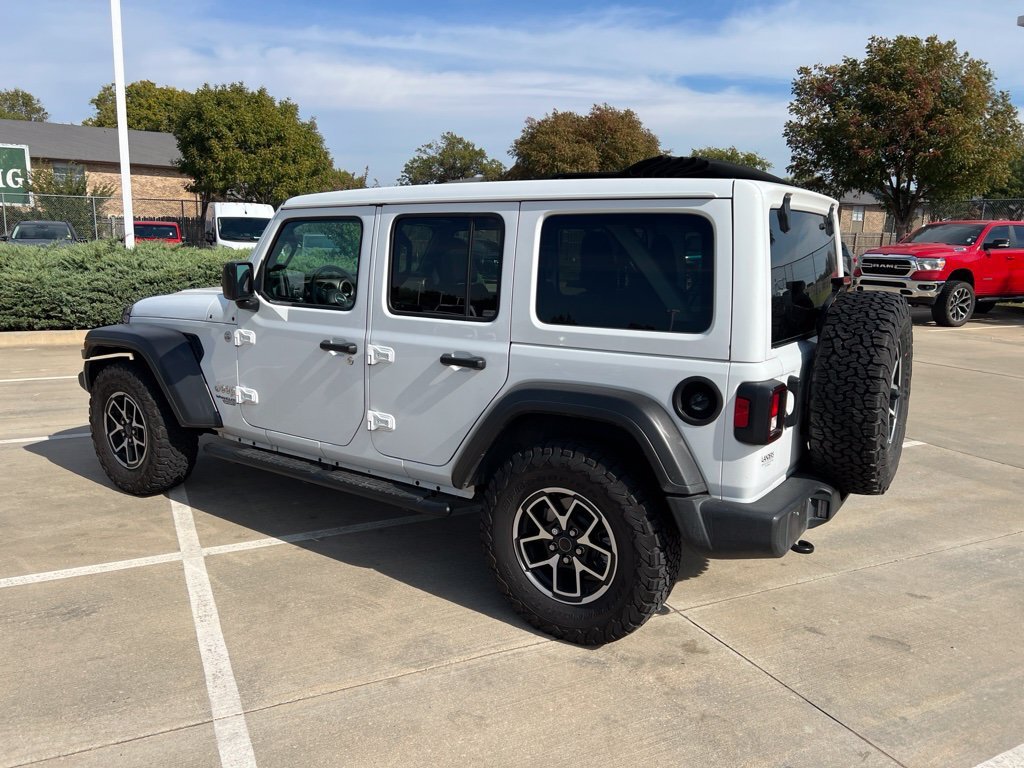 Used 2021 Jeep Wrangler Unlimited Sport w/ Sun And Sound Package AWD/4WD image 4