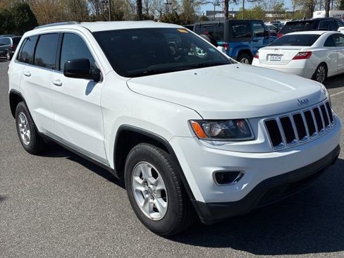 Used 2016 Jeep Grand Cherokee Laredo w/ Quick Order Package 23E RWD image 7
