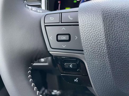 New 2026 Toyota Camry SE image 32