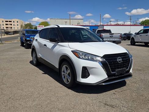 Certified 2024 Nissan Kicks S image 1