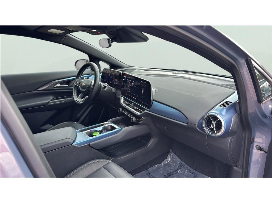 Used 2024 Chevrolet Equinox EV LT FWD image 19