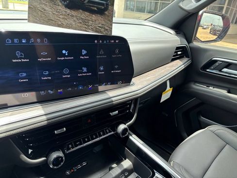 New 2026 Chevrolet Tahoe Premier w/ Sun And Tow Package RWD image 26