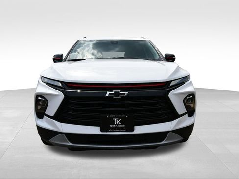 Used 2023 Chevrolet Blazer LT w/ Sound & Technology Package AWD/4WD image 11