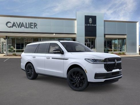 New 2025 Lincoln Navigator Reserve w/ Jet Appearance Package image 7