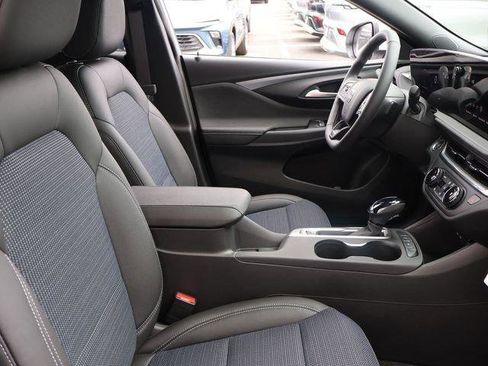 New 2026 Buick Envista Preferred w/ Convenience I Package FWD image 7