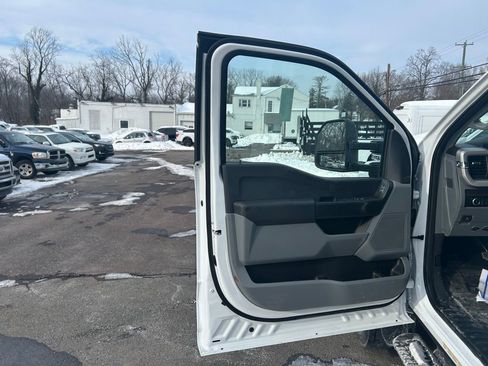 New 2026 Ford F550 2WD Regular Cab Super Duty image 10