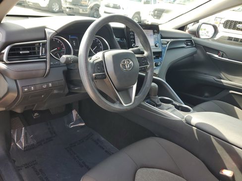 Used 2023 Toyota Camry LE FWD image 9