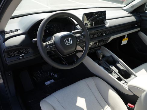 New 2025 Honda Accord SE image 15
