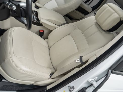 Used 2022 Land Rover Range Rover Westminster Edition image 26