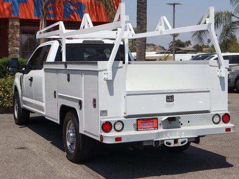 Used 2022 Ford F350 XL w/ Power Equipment Group image 6